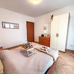 Cupra A 40 Mt Dal Mare Rif A793 * Cupra Marittima