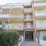 Cupra A 40 Mt Dal Mare Rif A793 Appartement Cupra Marittima