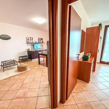 Cupra A 40 Mt Dal Mare Rif A793 Apartament